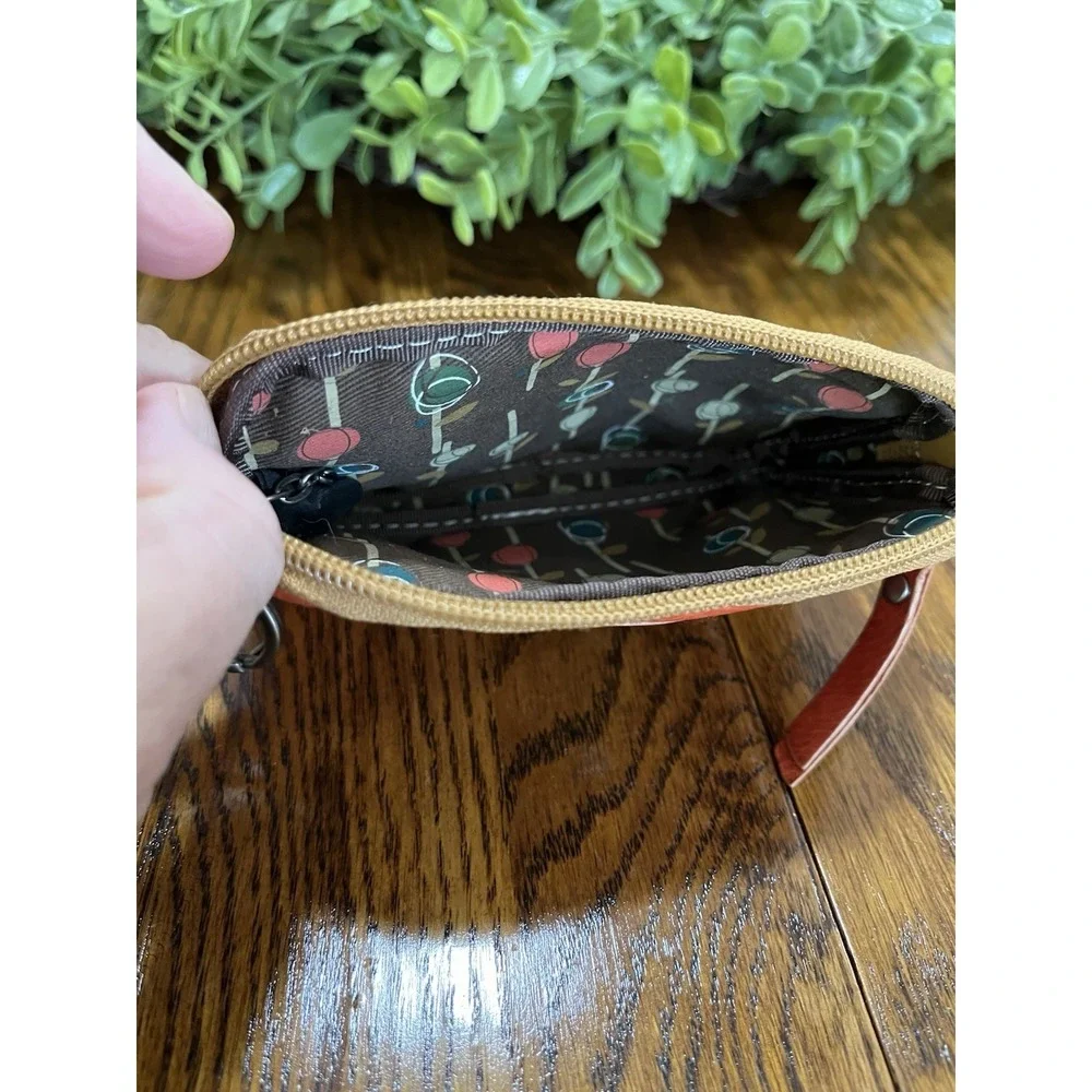 Fossil vintage orange